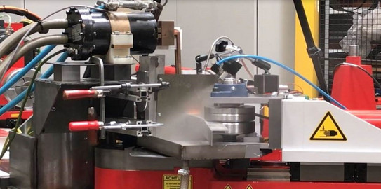 Profile bending with partial heating